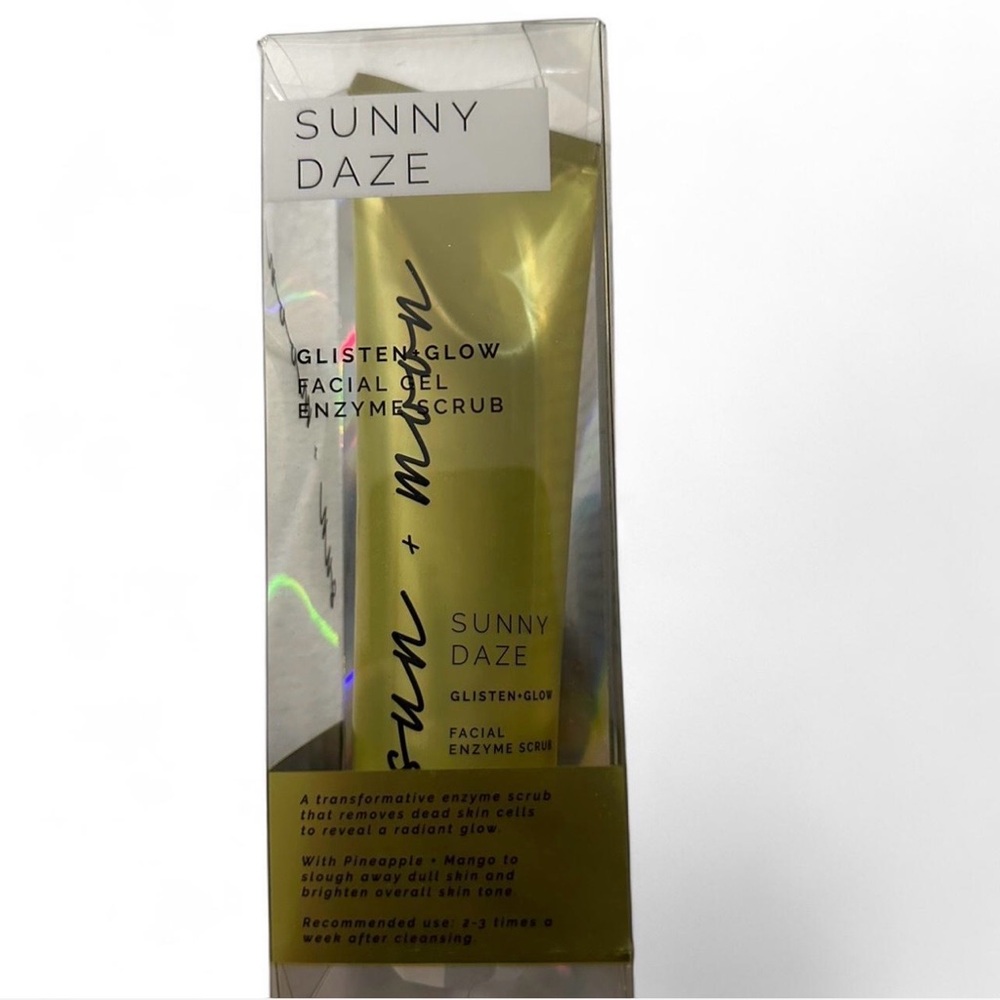 Sun + Moon Sunny Daze Enzyme Scrub Full Size New in box